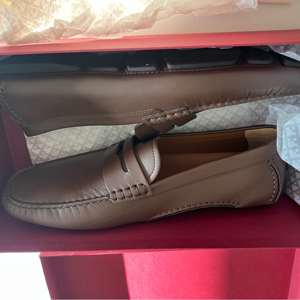Bally Men’s Brown Leather Loafers Size 10